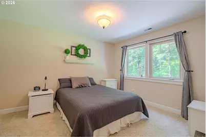 28420 NE 61st St, Camas, WA 98607 - Photo 32