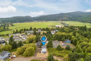 7300 Valley View Dr, Pacific City, OR 97135 - Photo 38