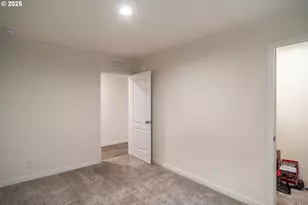 408 Whipple Ave, Drain, OR 97435 - Photo 24