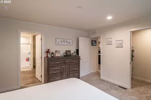 408 Whipple Ave, Drain, OR 97435 - Photo 18