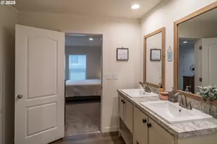 408 Whipple Ave, Drain, OR 97435 - Photo 22