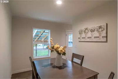 408 Whipple Ave, Drain, OR 97435 - Photo 16