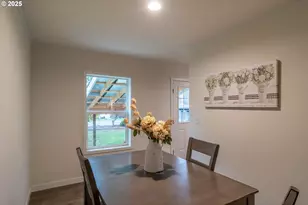 408 Whipple Ave, Drain, OR 97435 - Photo 16