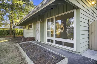 12508 NE Multnomah St, Portland, OR 97230 - Photo 4