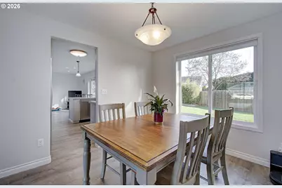 1709 NW 6th Ave, Battle Ground, WA 98604 - Photo 8