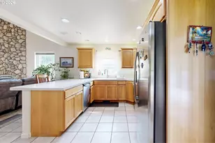 52406 Sunquist Rd, Milton-Freewater, OR 97862 - Photo 8