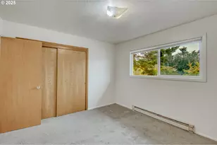 7537 N Heppner Ave, Portland, OR 97203 - Photo 14