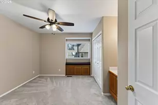 8670 SW Rogue Ln, Wilsonville, OR 97070 - Photo 32