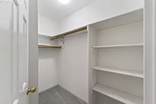 8670 SW Rogue Ln, Wilsonville, OR 97070 - Photo 36