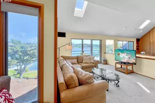 2036 NE Lagoon Ln, Lincoln City, OR 97367 - Photo 18