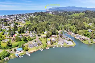 2036 NE Lagoon Ln, Lincoln City, OR 97367 - Photo 12