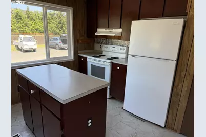 800 King St #22, Powers, OR 97466 - Photo 6