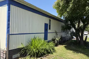 800 King St, Powers, OR 97466 - Photo 4