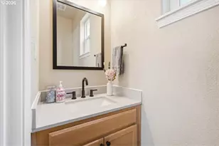 9213 N Endicott Ave, Portland, OR 97217 - Photo 16