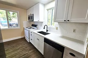 4343 Grant St, West Linn, OR 97068 - Photo 6