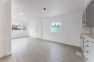 4424 SE Roethe Rd, Milwaukie, OR 97267 - Photo 14