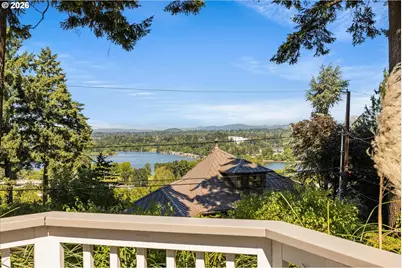 7175 S Laview Dr, Portland, OR 97219 - Photo 8
