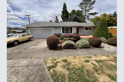 223 N 13th Ave, Cornelius, OR 97113 - Photo 4