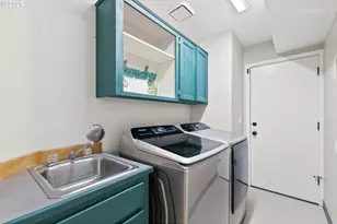 12800 SE Ott St, Clackamas, OR 97015 - Photo 26