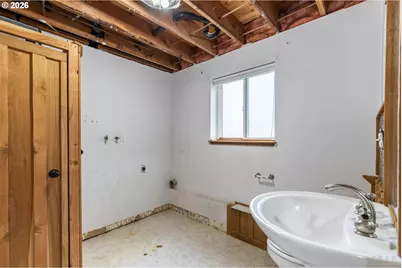 69885 Beaver Hill Dr, Rainier, OR 97048 - Photo 18