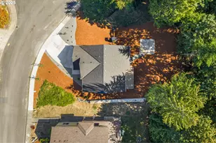 32904 NW View Terrace Pl, Scappoose, OR 97056 - Photo 2