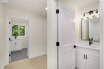 32904 NW View Terrace Pl, Scappoose, OR 97056 - Photo 16