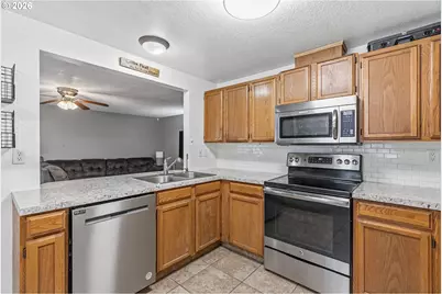 7001 NE 101st Ct, Vancouver, WA 98662 - Photo 10
