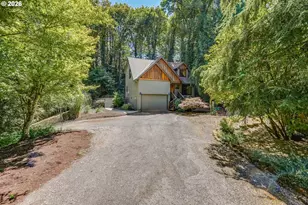 2020 Tompkins St, West Linn, OR 97068 - Photo 2