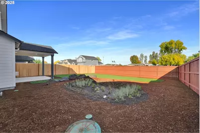5645 Magnificence Way, Eugene, OR 97402 - Photo 34