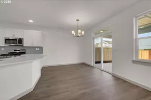 5645 Magnificence Wy, Eugene, OR 97402 - Photo 4