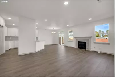 5645 Magnificence Way, Eugene, OR 97402 - Photo 32