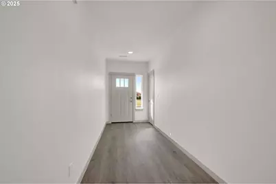 5645 Magnificence Way, Eugene, OR 97402 - Photo 30