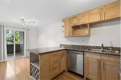7937 SW 40th Ave #I, Portland, OR 97219 - Photo 18