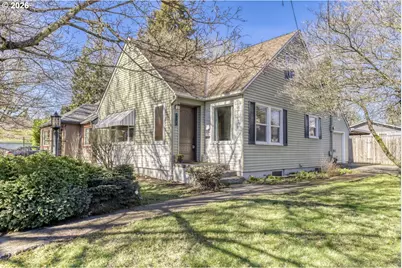 608 E 27th St, Vancouver, WA 98663 - Photo 1