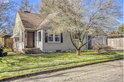 608 E 27th St, Vancouver, WA 98663 - Photo 2