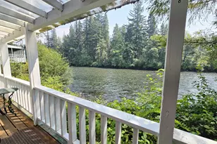 54460 McKenzie River Dr, Blue River, OR 97413 - Photo 6