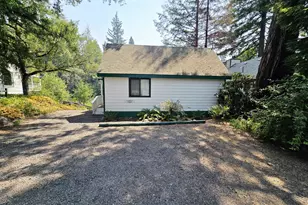 54460 McKenzie River Dr, Blue River, OR 97413 - Photo 14