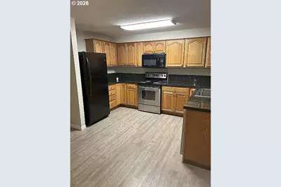 13950 SW 20th St, Beaverton, OR 97008 - Photo 4