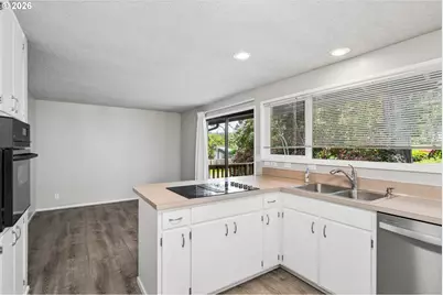 202/204 E 36th Ave, Eugene, OR 97405 - Photo 34
