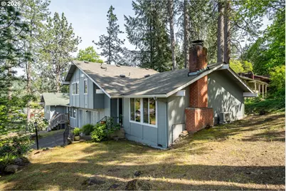 202/204 E 36th Ave, Eugene, OR 97405 - Photo 4