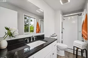 202/204 E 36th Ave, Eugene, OR 97405 - Photo 16