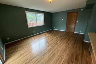 130 NE 12th Ave, Canby, OR 97013 - Photo 4