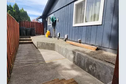 130 NE 12th Ave, Canby, OR 97013 - Photo 22