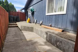 130 NE 12th Ave, Canby, OR 97013 - Photo 22