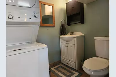 130 NE 12th Ave, Canby, OR 97013 - Photo 16