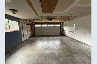 130 NE 12th Ave, Canby, OR 97013 - Photo 26