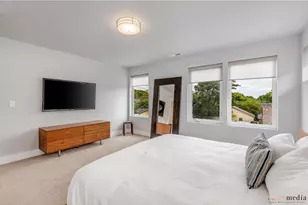 2021 SE Woodward St, Portland, OR 97202 - Photo 10