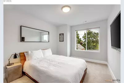 2021 SE Woodward St, Portland, OR 97202 - Photo 14