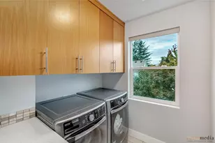 2021 SE Woodward St, Portland, OR 97202 - Photo 16