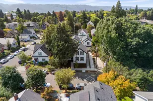 3721 N Michigan Ave, Portland, OR 97227 - Photo 22